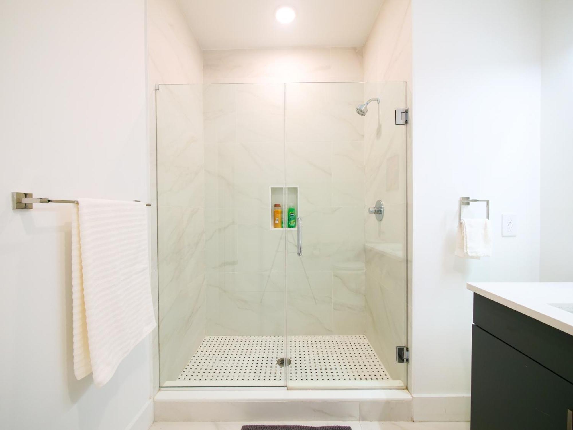 New Modern Serenity- 2Br Retreat Near New York City เบโยน ภายนอก รูปภาพ